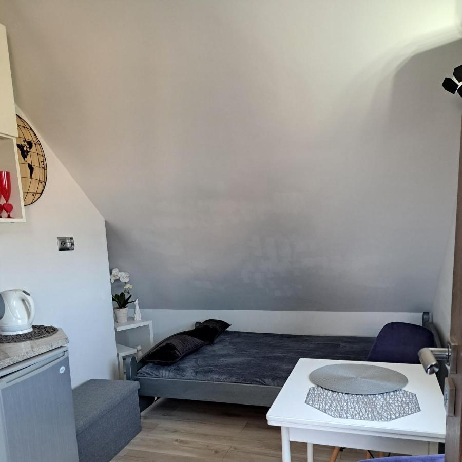 Maly Apartamencik Teo Реваль Экстерьер фото