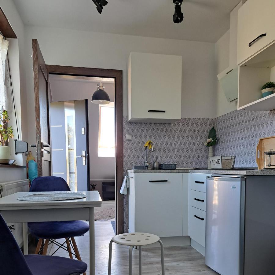 Maly Apartamencik Teo Реваль Экстерьер фото