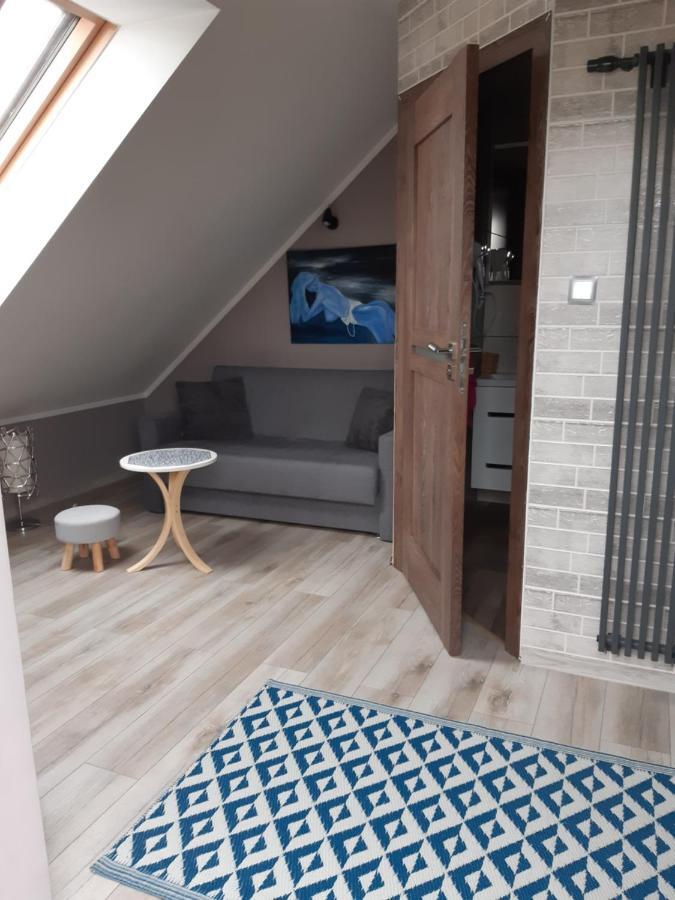 Maly Apartamencik Teo Реваль Экстерьер фото