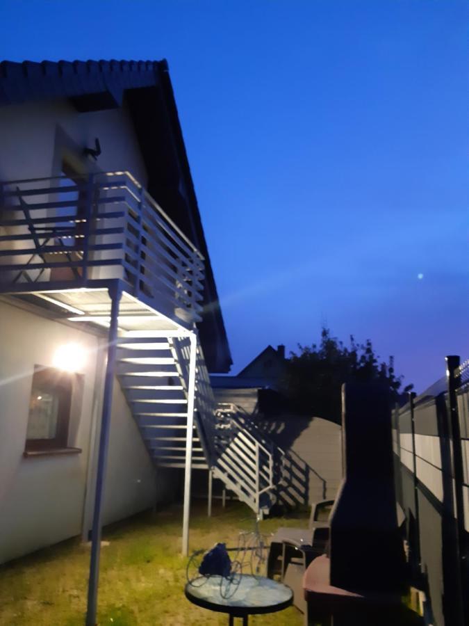Maly Apartamencik Teo Реваль Экстерьер фото